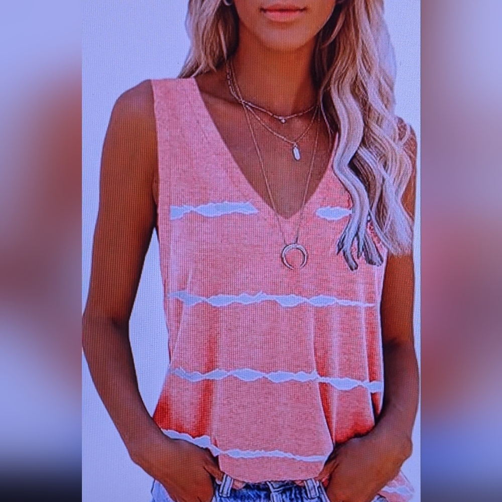 NWT ETCYY SLEEVELESS SUMMER 🌞 TOP LOOSE FIT